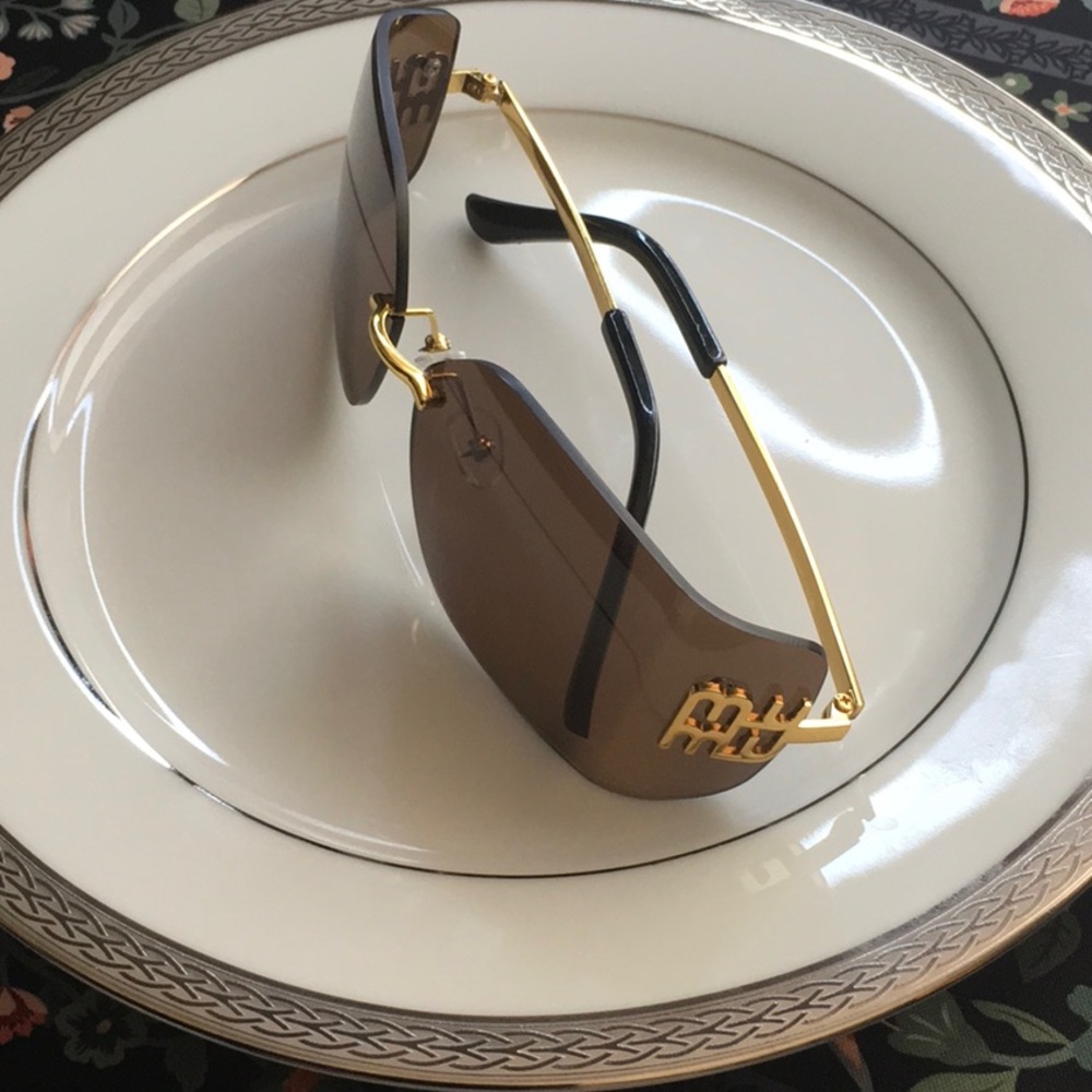Designer Dupe Sunglasses Rimless Frame - Picture 2 of 5